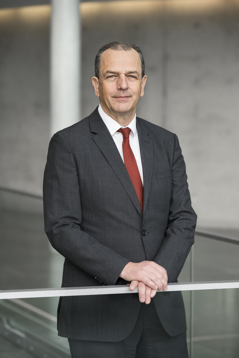 Schäfer, Michael Dr. Michael Schäfer, Direktor beim Deutscher Bundestag.