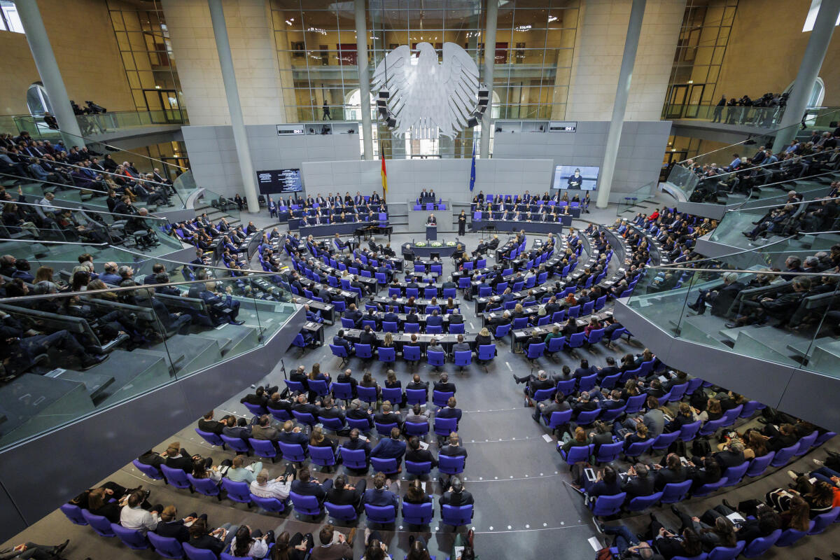 Deutscher Bundestag Bilddatenbank Reichstagsgeb Ude Plenarsaal