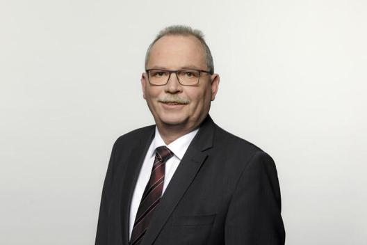 Schiefner, Udo 