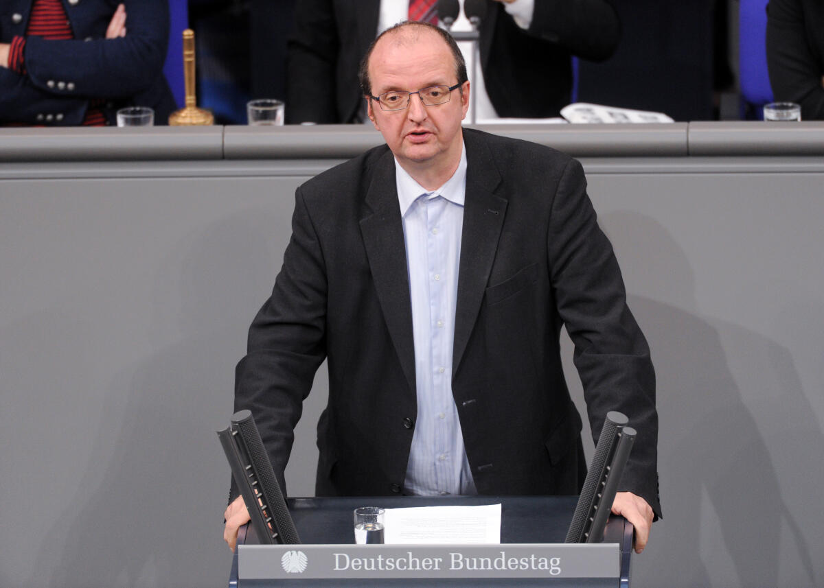 Lutze, Thomas Thomas Lutze, DIE LINKE, Bundestagsabgeordneter, Abgeordneter, Mitglied Deutscher Bundestag, MdB, Rede, 4. Sitzung, Top 14, Thema: ERP-Wirtschaftsplangesetz 2018.; Rednerpult.