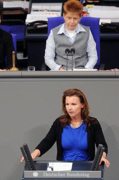 Schimke, Jana; Pau, Petra Reichstagsgebäude, Plenarsaal