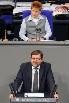 Lämmel, Andreas G.; Pau, Petra Reichstagsgebäude, Plenarsaal