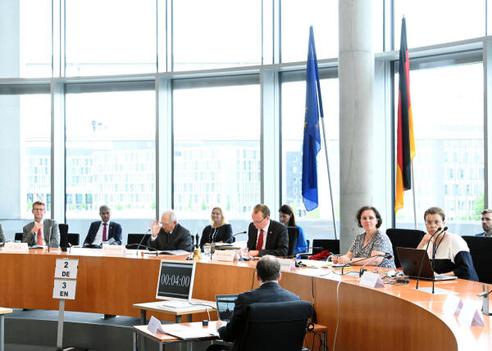 Schäuble, Wolfgang; Krichbaum, Gunther Paul-Löbe-Haus, Sitzungssaal