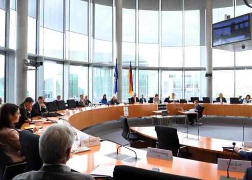 Schäuble, Wolfgang; Krichbaum, Gunther Paul-Löbe-Haus, Sitzungssaal