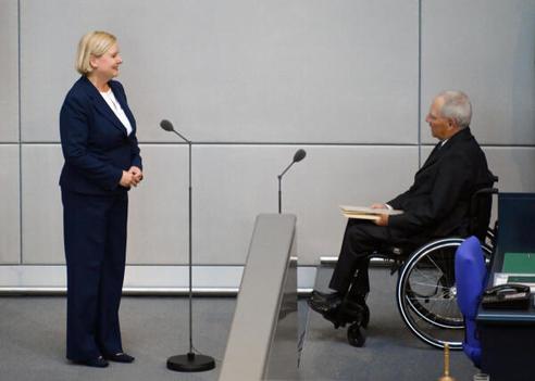 Schäuble, Wolfgang; Högl, Eva Reichstagsgebäude, Plenarsaal