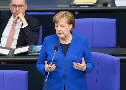 Merkel, Angela Reichstagsgebäude, Plenarsaal