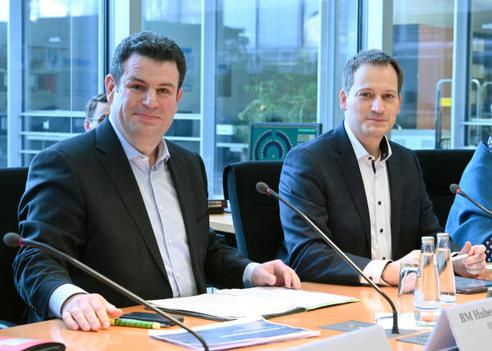 Höferlin, Manuel; Heil, Hubertus Paul-Löbe-Haus, Sitzungssaal