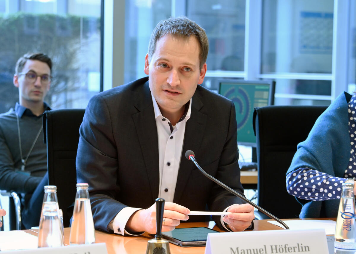 Manuel Höferlin, FDP, Vorsitzender des Ausschusses des Deutschen Bundestages Digitale Agenda. Höferlin, Manuel Manuel Höferlin, FDP, Vorsitzender des Ausschusses des Deutschen Bundestages Digitale Agenda.