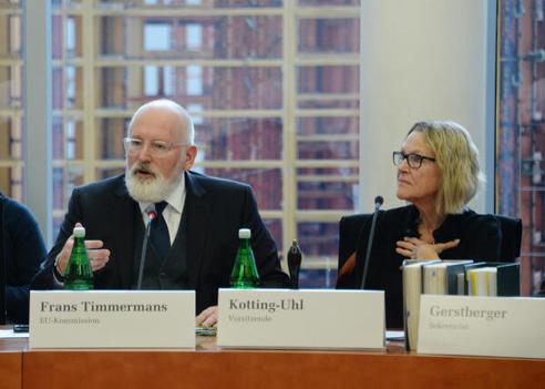 Kotting-Uhl, Sylvia; Timmermans, Frans Paul-Löbe-Haus, Sitzungssaal
