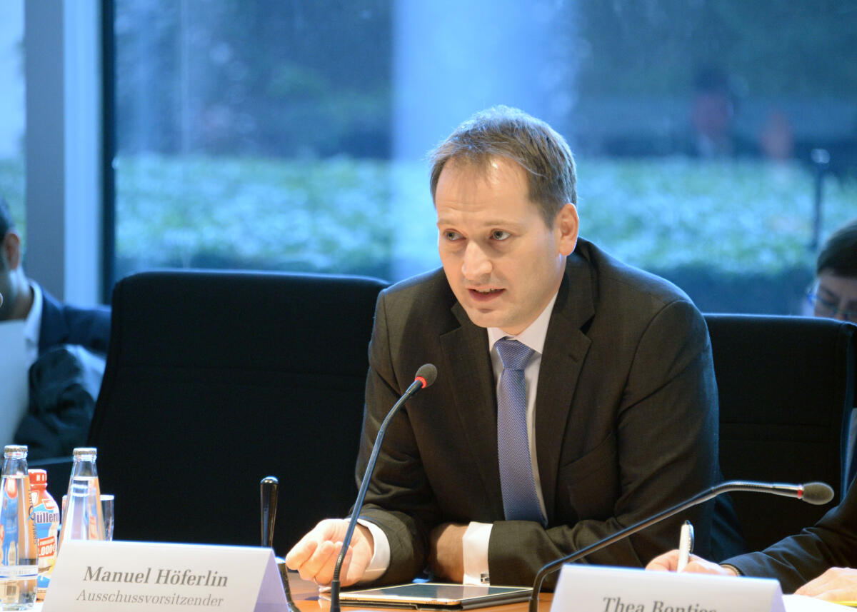 Manuel Höferlin, FDP, ist der neue Vorsitzende des Ausschusses des Deutschen Bundestages Digitale Agenda. Höferlin, Manuel Manuel Höferlin, FDP, ist der neue Vorsitzende des Ausschusses des Deutschen Bundestages Digitale Agenda.