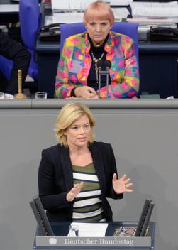 Klöckner, Julia; Roth, Claudia Reichstagsgebäude, Plenarsaal