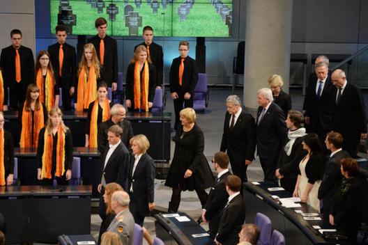 Primor, Avi; Gauck, Joachim; Roth, Claudia; Bouffier, Volker; Leyen, Ursula von der Reichstagsgebäude, Plenarsaal