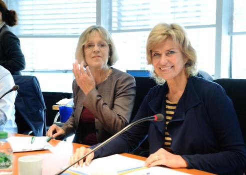 Wöhrl, Dagmar G.; Dieckmann, Bärbel Paul-Löbe-Haus, Sitzungssaal