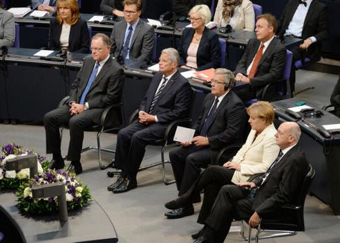 Komorowski, Bronislaw; Gauck, Joachim; Merkel, Angela; Weil, Stephan; Kirchhof, Ferdinand Reichstagsgebäude, Plenarsaal