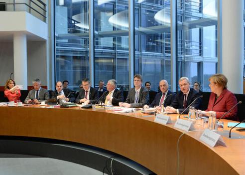 Röttgen, Norbert; Merkel, Angela Paul-Löbe-Haus, Sitzungssaal