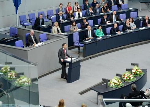 Lammert, Norbert; Kermani, Navid Reichstagsgebäude, Plenarsaal