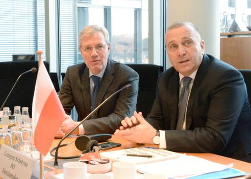 Röttgen, Norbert; Schetyna, Grzegorz Paul-Löbe-Haus, Sitzungssaal