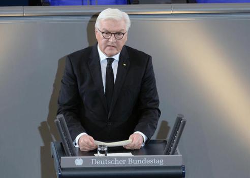 Steinmeier, Frank-Walter Reichstagsgebäude, Plenarsaal