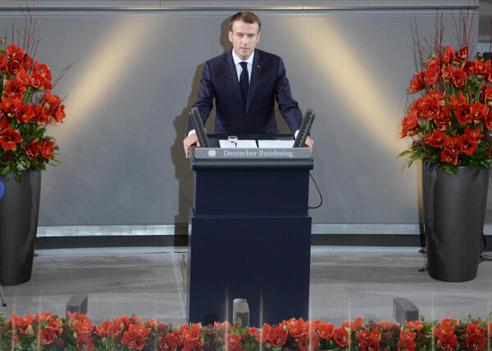 Macron, Emmanuel Reichstagsgebäude, Plenarsaal