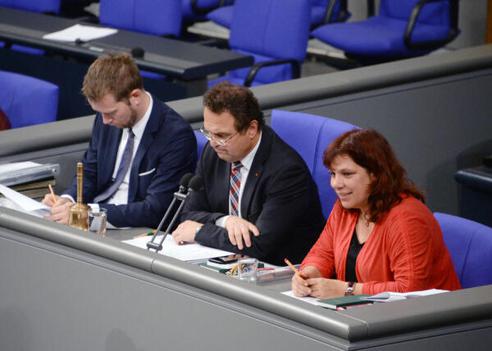 Werner, Katrin; Bernstiel, Christoph; Friedrich, Hans-Peter Reichstagsgebäude, Plenarsaal
