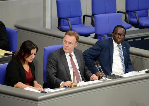 Diaby, Karamba; Akbulut, Gökay; Oppermann, Thomas Reichstagsgebäude, Plenarsaal