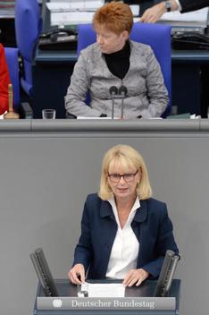 Maag, Karin; Pau, Petra Reichstagsgebäude, Plenarsaal