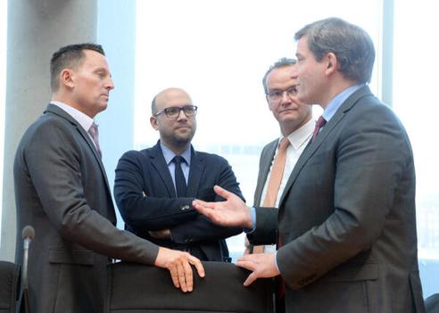 Krichbaum, Gunther; Grenell, Richard; Hakverdi, Metin; Sarrazin, Manuel Paul-Löbe-Haus, Sitzungssaal