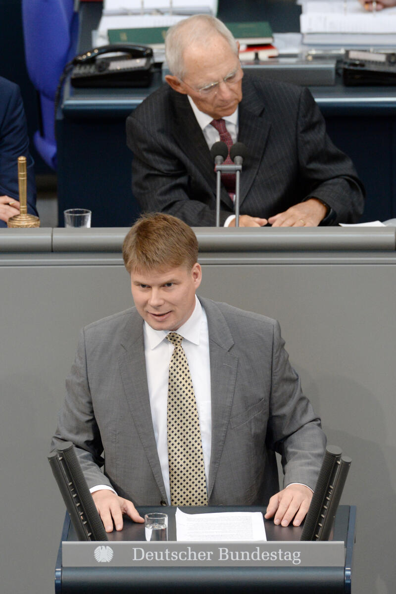 Schäuble, Wolfgang; Kotré, Steffen Steffen Kotré, AfD, Bundestagsabgeordneter, Abgeordneter, Mitglied Deutscher Bundestag, MdB, Rede, 52. Sitzung, Top 3, Thema: Jahresbericht zum Stand der Deutschen Einheit 2018, Vorsitz: Bundestagspräsident Dr. Wolfgang Schäuble, CDU/CSU.; Rednerpult.