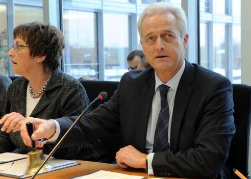 Ramsauer, Peter; Zypries, Brigitte Paul-Löbe-Haus, Sitzungssaal
