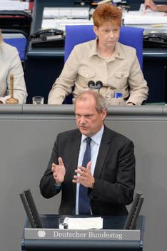 Güntzler, Fritz; Pau, Petra Reichstagsgebäude, Plenarsaal