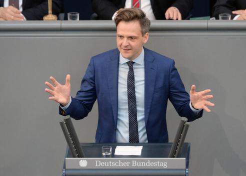 Klinge, Marcel Reichstagsgebäude, Plenarsaal