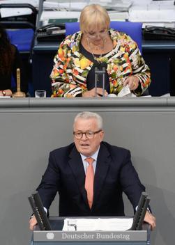 Sattelberger, Thomas; Roth, Claudia Reichstagsgebäude, Plenarsaal