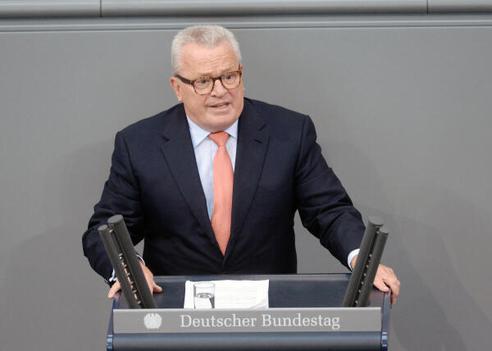 Sattelberger, Thomas Reichstagsgebäude, Plenarsaal