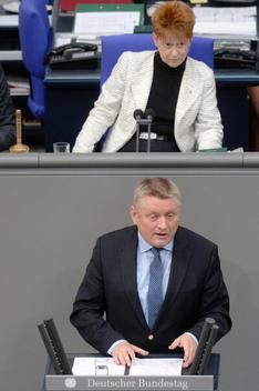 Gröhe, Hermann; Pau, Petra Reichstagsgebäude, Plenarsaal