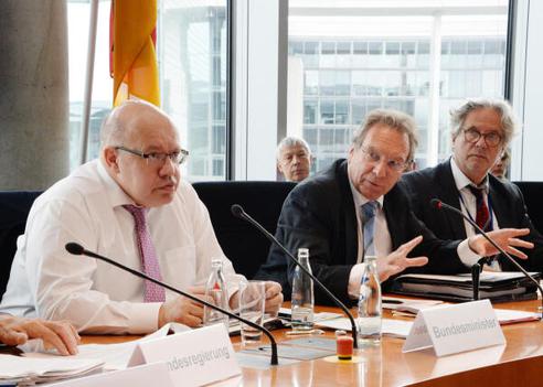 Ernst, Klaus; Altmaier, Peter Paul-Löbe-Haus, Sitzungssaal