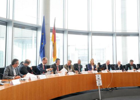 Ernst, Klaus; Sefcovic, Maros Paul-Löbe-Haus, Sitzungssaal