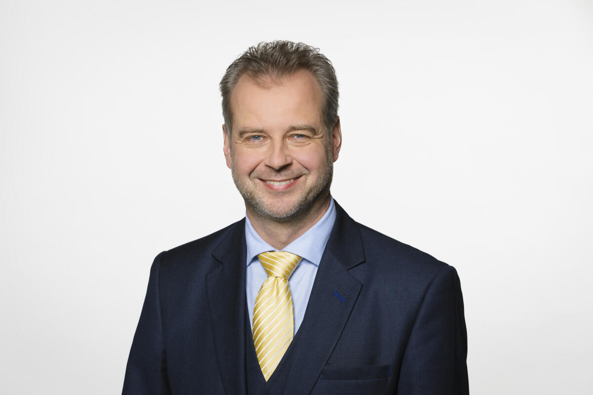 Till Mansmann, FDP, Mitglied Deutscher Bundestag, MdB.; Porträt/Portrait. Mansmann, Till Till Mansmann, FDP, Mitglied Deutscher Bundestag, MdB.; Porträt/Portrait.