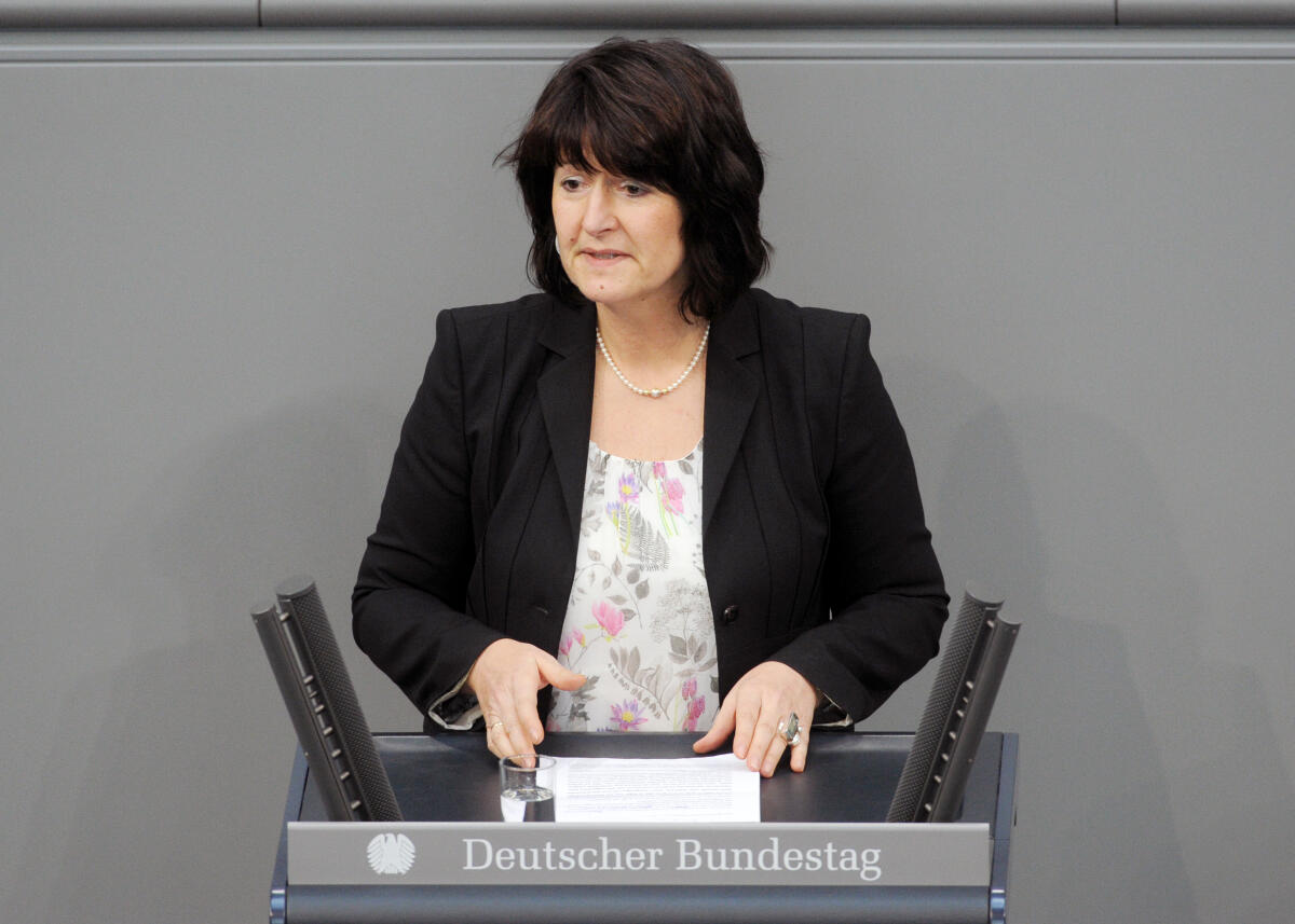 Grotelüschen, Astrid Astrid Grotelüschen, CDU/CSU, Bundestagsabgeordnete, Abgeordnete, Mitglied Deutscher Bundestag, MdB, Rede, 14. Sitzung, Top 6, Thema: ERP-Wirtschaftsplangesetz 2018.; Rednerpult.