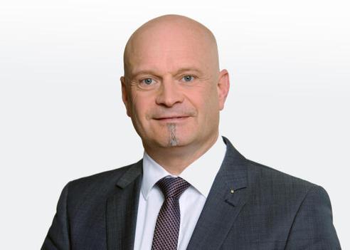 Komning, Enrico 
