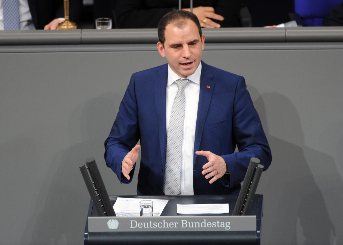 Beermann, Maik Maik Beermann, CDU/CSU, Bundestagsabgeordneter, Abgeordneter, Mitglied Deutscher Bundestag, MdB, Rede, 7. Sitzung, Top 12, Thema: Digitalisierung in der Landwirtschaft.; Rednerpult.