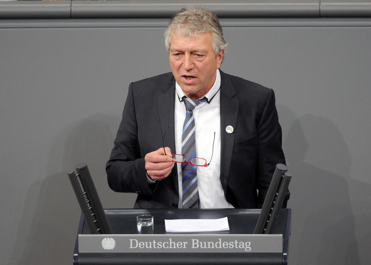Spiering, Rainer Rainer Spiering, SPD, Bundestagsabgeordneter, Abgeordneter, Mitglied Deutscher Bundestag, MdB, Rede, 7. Sitzung, Top 12, Thema: Digitalisierung in der Landwirtschaft.; Rednerpult.