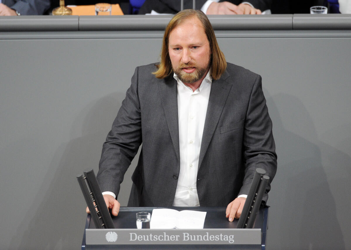 Hofreiter, Anton Dr. Anton Hofreiter, Bündnis 90/Die Grünen, Bundestagsabgeordneter, Abgeordneter, Mitglied Deutscher Bundestag, MdB, Rede, 7. Sitzung, Top 8, Thema: Gesunde Ernährung.; Rednerpult.