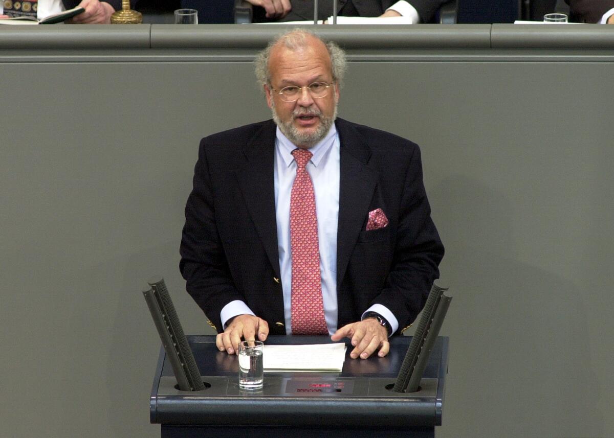 Bietmann, Rolf Prof. Dr. Rolf Bietmann, CDU/CSU, MdB, Rede im Deutschen Bundestag.; Bundestagsabgeordneter, Abgeordneter, Rednerpult, Plenum