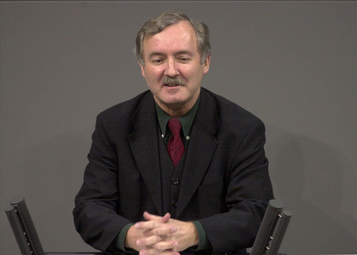 Dr. Max Stadler, FDP, MdB, Rede im Deutschen Bundestag, Plenarsitzung Nr.14, Thema Einsetzung Untersuchungsausschuss.; Bundestagsabgeordneter, Abgeordneter, Rednerpult, Plenum Stadler, Max Dr. Max Stadler, FDP, MdB, Rede im Deutschen Bundestag, Plenarsitzung Nr.14, Thema Einsetzung Untersuchungsausschuss.; Bundestagsabgeordneter, Abgeordneter, Rednerpult, Plenum