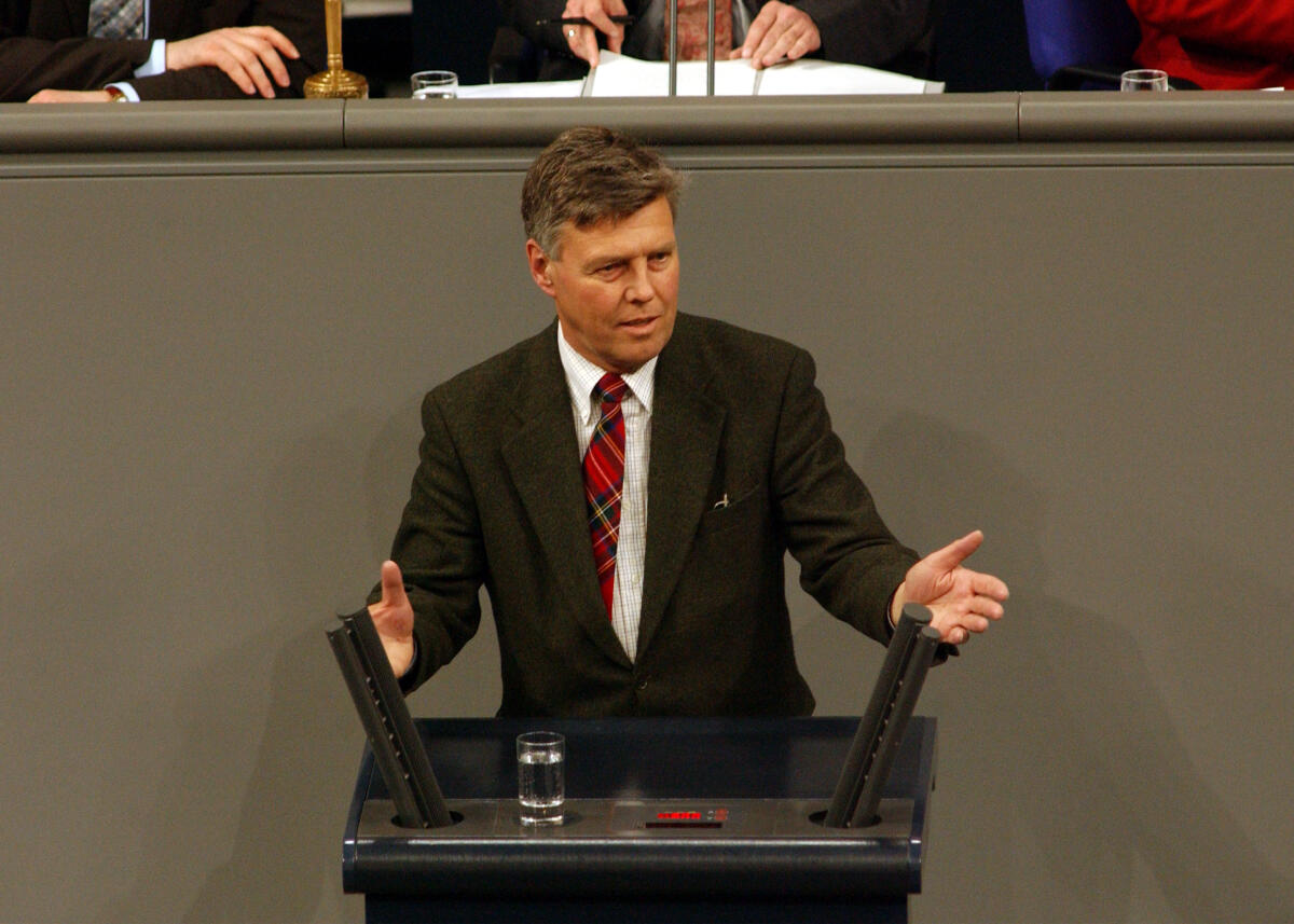 Josef Göppel, CDU/CSU, MdB, Rede im Deutschen Bundestag.; Bundestagsabgeordneter, Abgeordneter, Rednerpult, Plenum Göppel, Josef Josef Göppel, CDU/CSU, MdB, Rede im Deutschen Bundestag.; Bundestagsabgeordneter, Abgeordneter, Rednerpult, Plenum