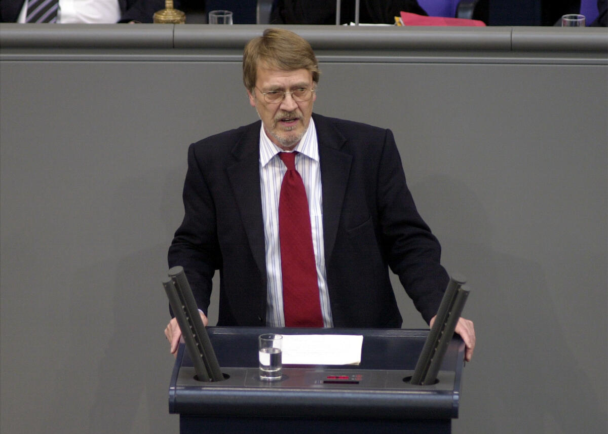 Bertl, Hans-Werner Hans Werner Bertl, SPD, MdB, Rede im Deutschen Bundestag,  37. Bundestagssitzung.; Bundestagsabgeordneter, Abgeordneter, Rednerpult, Plenum