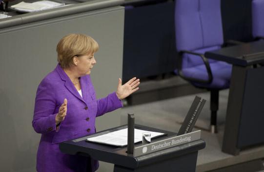 Merkel, Angela Reichstagsgebäude, Plenarsaal