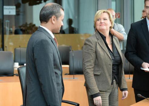 Edathy, Sebastian; Högl, Eva Marie-Elisabeth-Lüders-Haus, Anhörungssaal