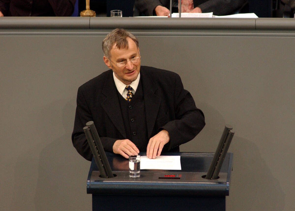 Thalheim, Gerald Dr. Gerald Thalheim, SPD, MdB, Rede im Deutschen Bundestag.; Bundestagsabgeordneter, Abgeordneter, Rednerpult, Plenum