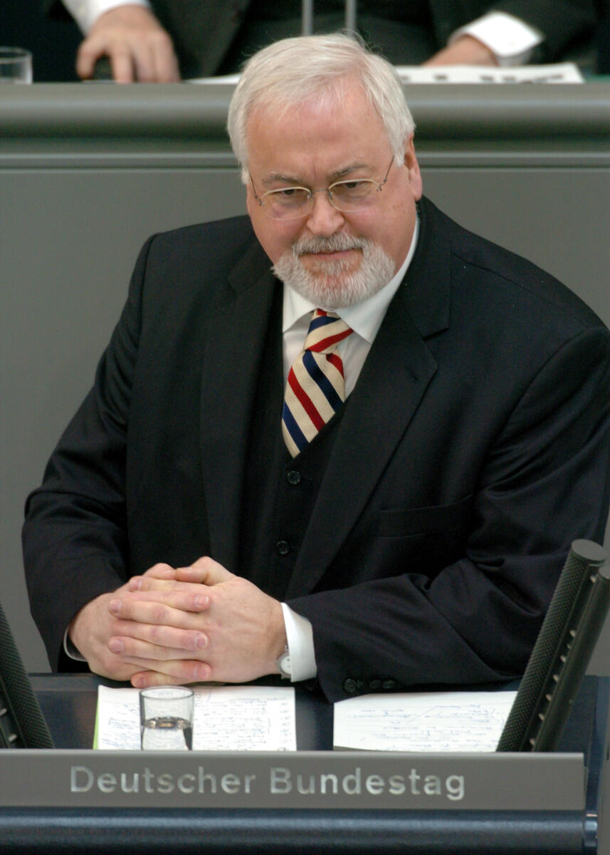 Carstensen, Peter Harry Peter Harry Carstensen, CDU/CSU, MdB, Rede im Deutschen Bundestag.; Bundestagsabgeordneter, Abgeordneter, Rednerpult, Plenum